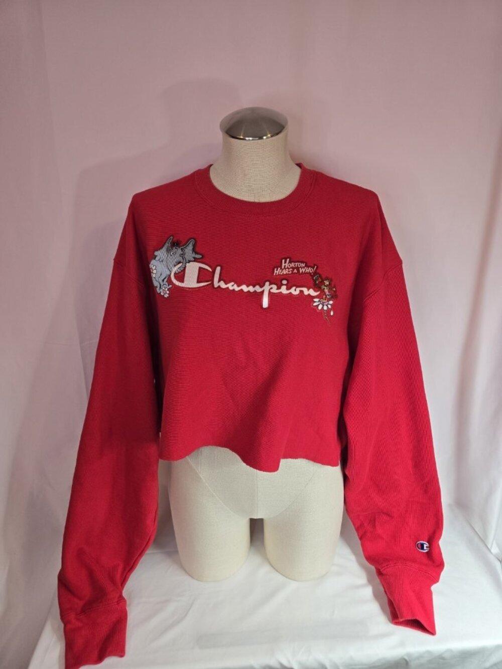 Champion x Dr Seuss Women’s Cropped Reverse Weave XL Red Horton Hears A Who
